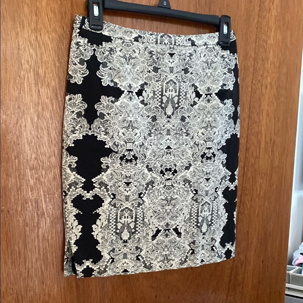 H&M Black and White Mini Pencil Skirt for Cocktail